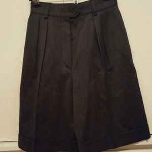 Escada Vintage high waist pleated long short sz XS